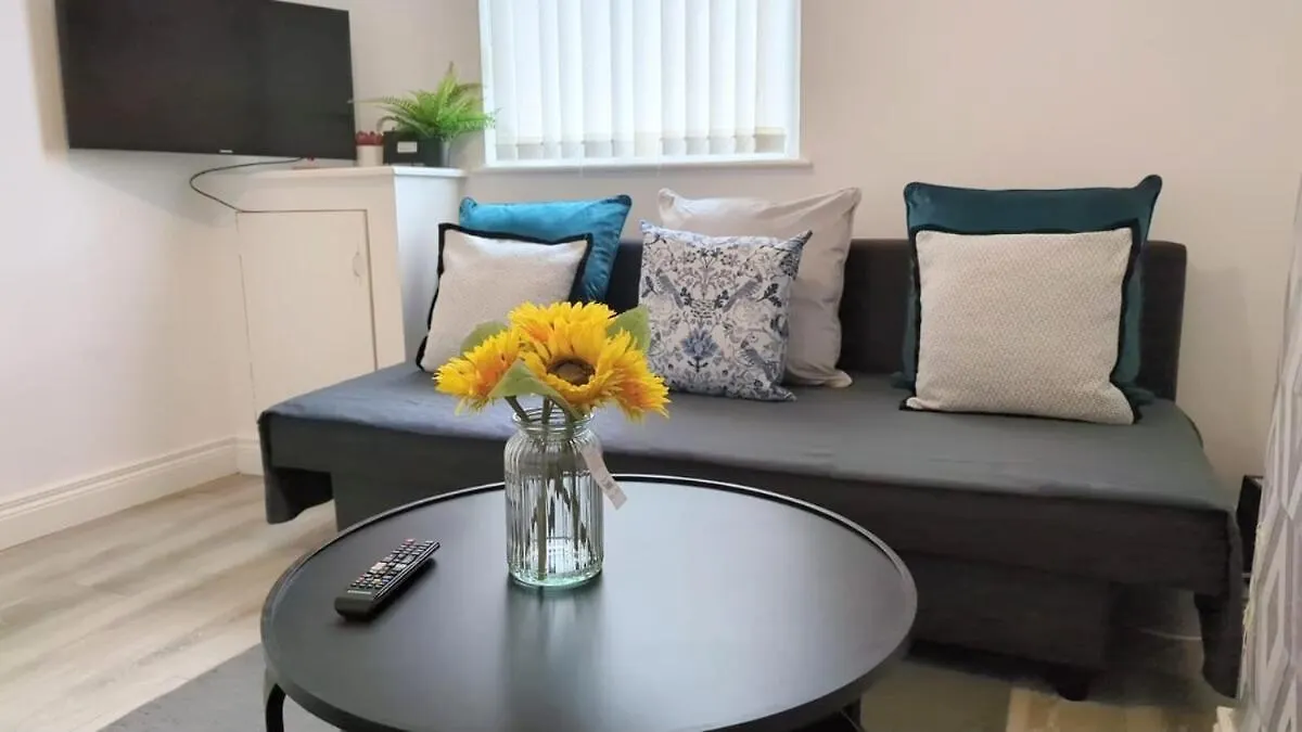 Luxury Townhouse 3 Minutes From City Centre Belfast 0*,  Velká Británie