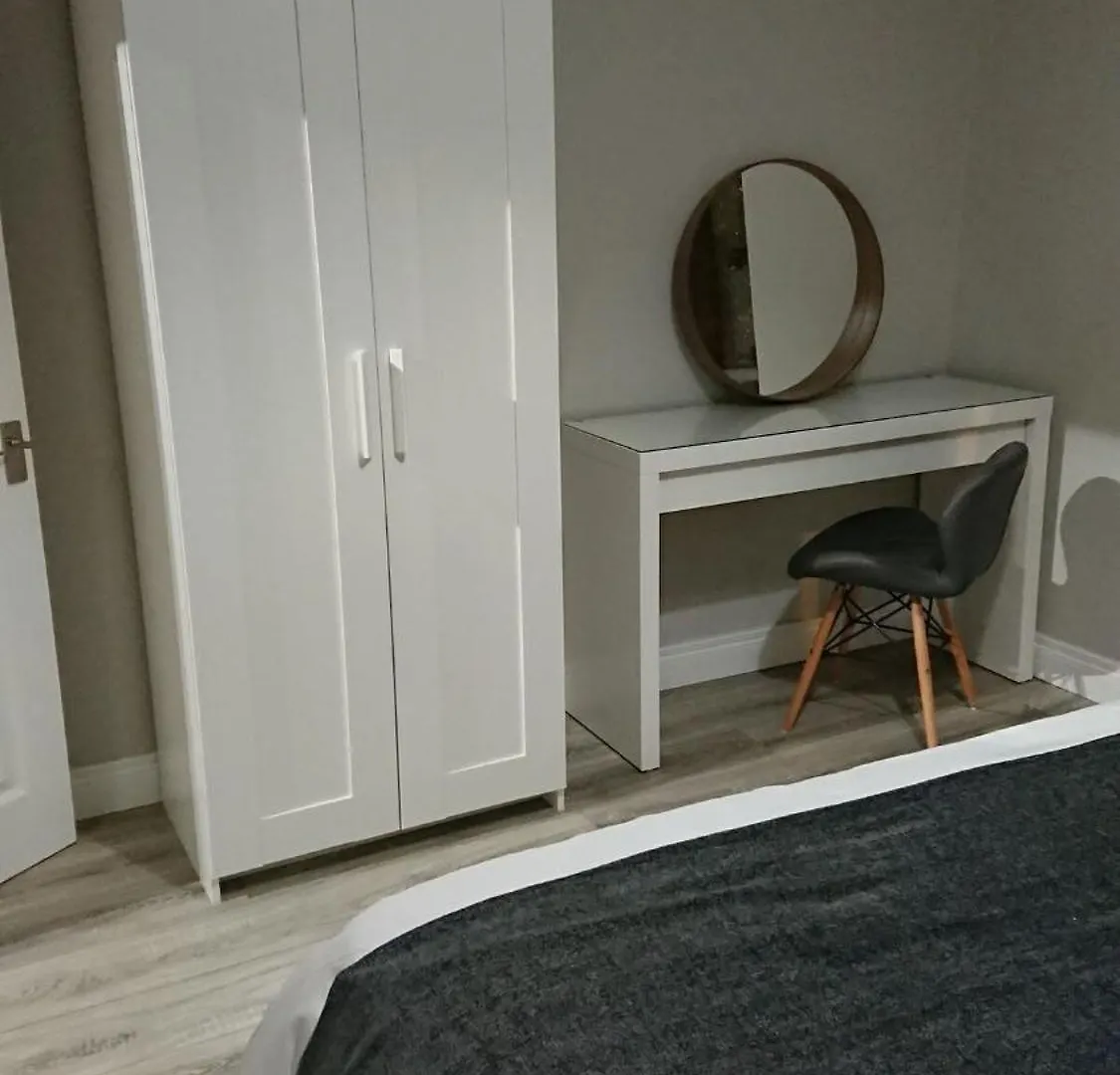 Luxury Townhouse 3 Minutes From City Centre Belfast Prázdninový dům