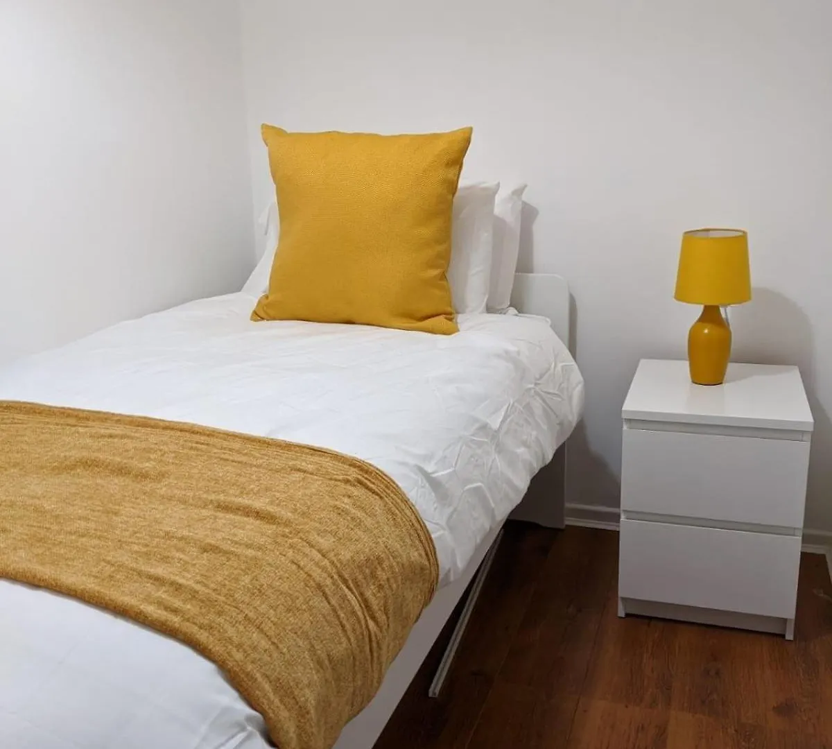 Luxury Townhouse 3 Minutes From City Centre 벨파스트 0*,